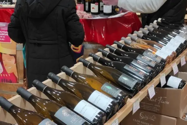 Caviste Saint-Denis-en-Val | LA HOTTE À VINS